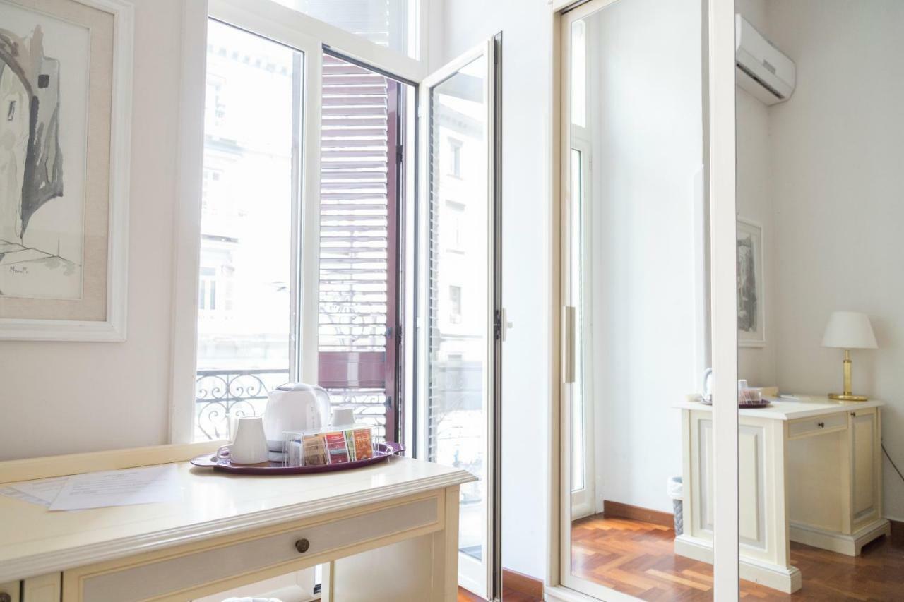Bianchi Mediterranei B&B Napoli Eksteriør billede